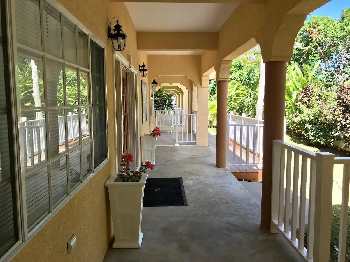 Sommerville Resorts 内格里尔 酒店
